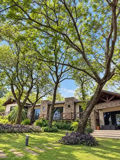 Residencia con vista al lago 4