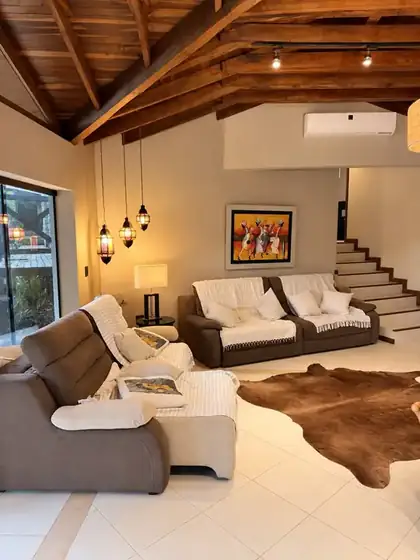 Residencia con vista al lago 8